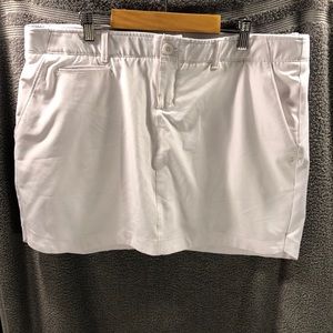 Under Armour Women’s Golf & Tennis Skort, size 14